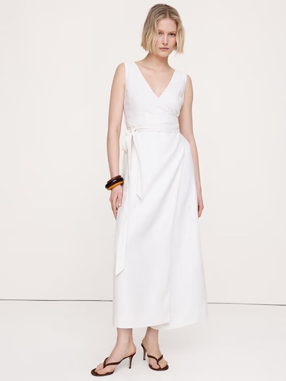 Banana republic size 8 Women’s Cream Wrap Midi Dress with Tie Waist MSRP $198